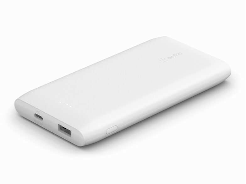 Bild von Testbericht: Belkin BoostCharge USB-C PD Powerbank, 10.000 mAh, mit USB-C-Kabel, weiß