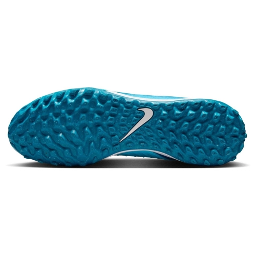 Bild von Bewertung der Nike Phantom GX 2 Academy TF Fußballschuhe