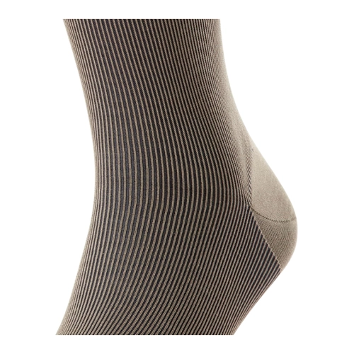 Bild von FALKE Herren Socken Fine Shadow M – Eleganz und Komfort vereint