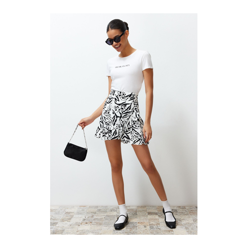 Bild von Trendyol Collection Schwarzer Gemusterter Rock mit Rüschen für Damen