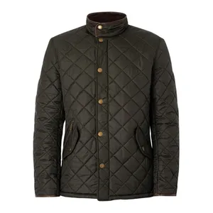 Bild von Barbour Herren Powell Guilted Jacke - Stil und Komfort in Einem