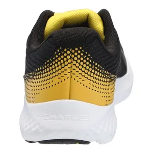 Bild von Under Armour Surge 4 AC Laufschuhe für Jungen im Test
