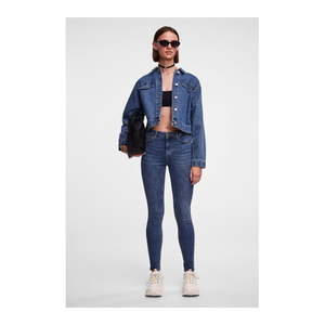 Bild von Stylische PIECES Jeans für Damen in Blau