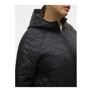 Bild von VERO MODA Female Mantel VMHAYLE Steppjacke - Vielseitiger Damenmantel für jede Gelegenheit