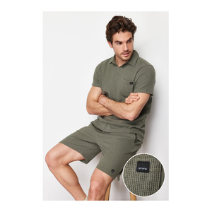 Bild von Trendyol Collection Trainingsanzug-Set aus Khakifarbenem Polo-T-Shirt und Shorts – Normale Passform für Herren