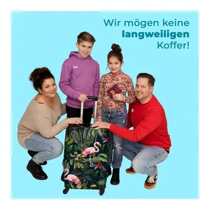 Bild von NoBoringSuitcases.com® Kinderkoffer Jungtiere - Flamingo und Papagei